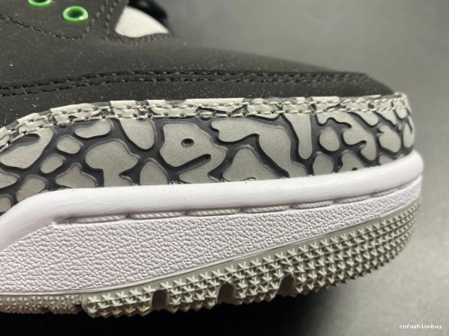 Green 3 CT8532-030 Jordan Pine Air 0913